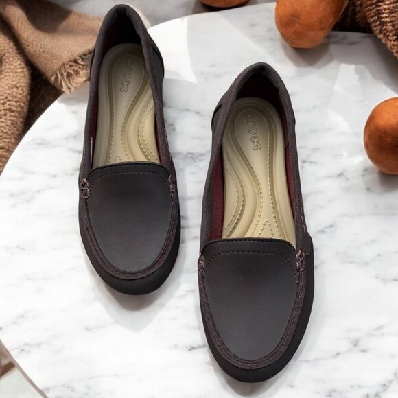 Crocs NWOB Marin ColorLite Loafers Women's Size 6.5 Mahogany Brown Slip On - Picture 2 of 11
